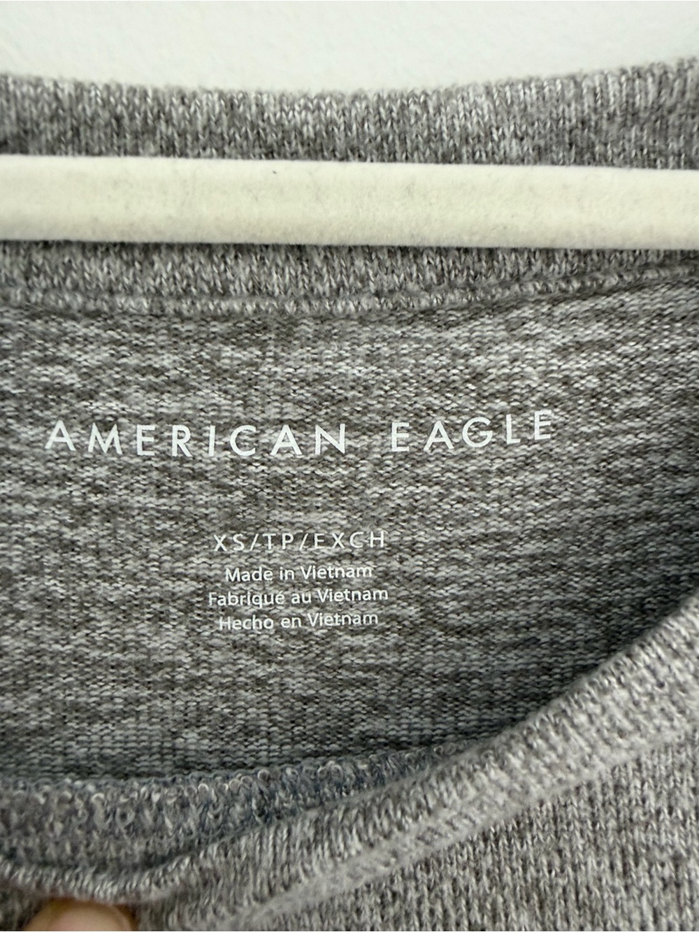 NWOT NEVER WORN American Eagle Outfitters Men's Gray Crewneck Sweater